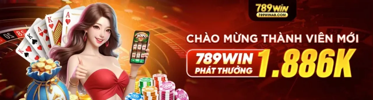 Bàn Roulette lấp lánh với chip và người chơi đang ăn mừng chiến thắng tại OK365