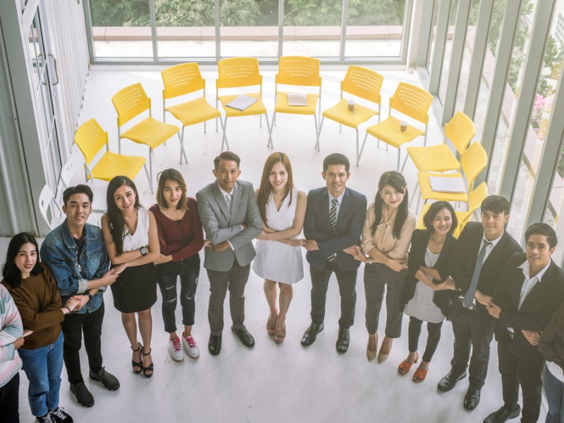 Hình ảnh minh họa các tính năng hỗ trợ quản lý vốn của OK365