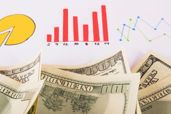 Biểu tượng GDPR và lá chắn bảo vệ dữ liệu, thể hiện cam kết của OK365 về quyền riêng tư